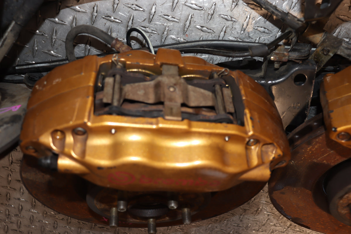2002 2003 2004 2005 Subaru Impreza WRX STI Gold Brembo Brake Calipers & Rotors Front Rear Set JDM OEM
