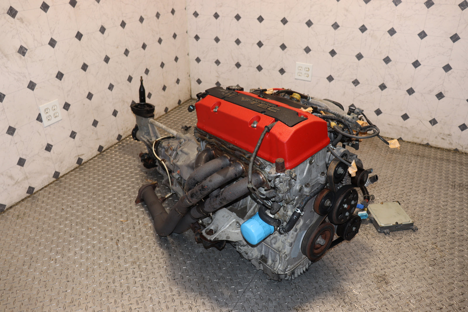 2000 2001 2002 2003 Honda S2000 AP1 F20C 2.0L Engine & 6 Speed Manual Transmission Swap JDM