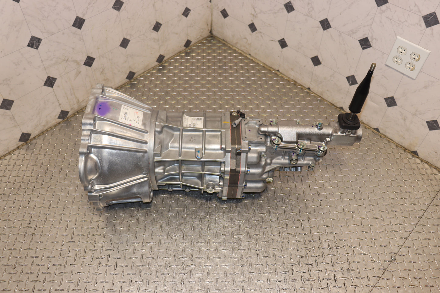 Brand New JDM Toyota R154 5-Speed Manual Transmission - 0 Miles Factory Spec
