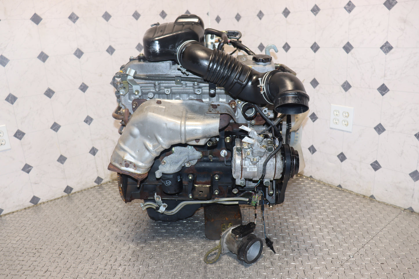 1997-2004 Toyota Tacoma 4Runner T100 JDM 3RZ-FE 2.7L Coil-Pack Engine Motor