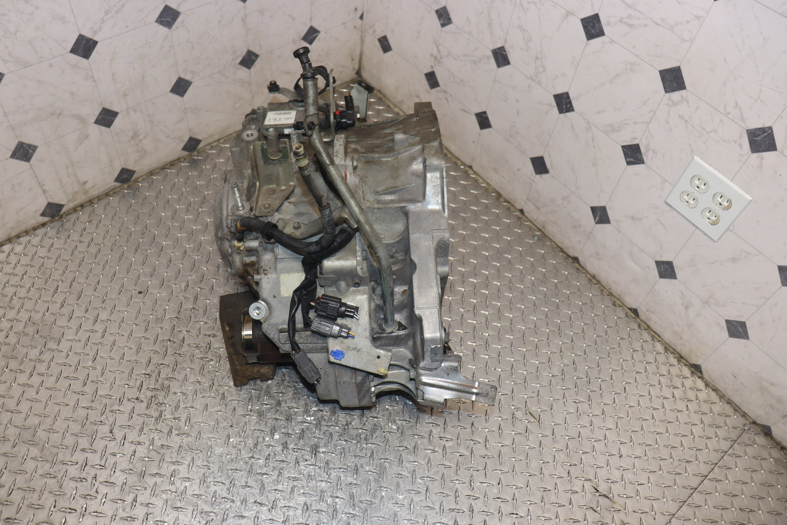 JDM L3-VDT 2WD 2006 - 2012 MAZDA CX-7 AUTOMATIC FWD TRANSMISSION