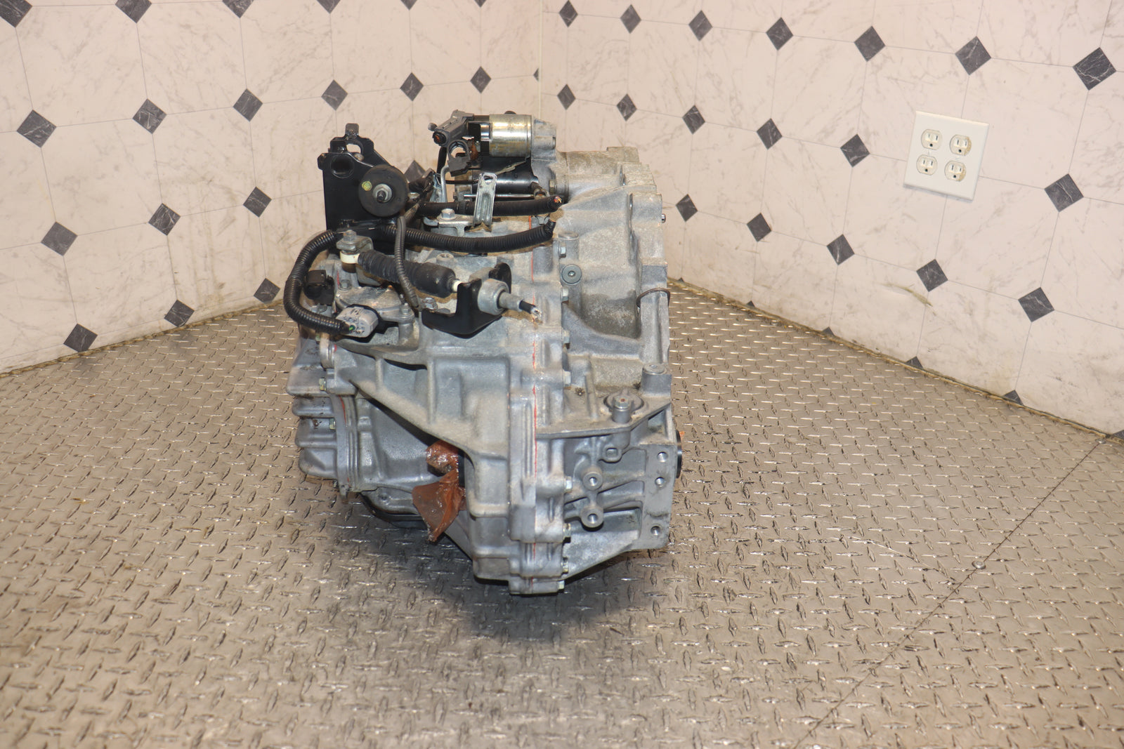 2011-2016 Toyota Sienna 3.5L 2GR-FE FWD Automatic Transmission U660E OEM