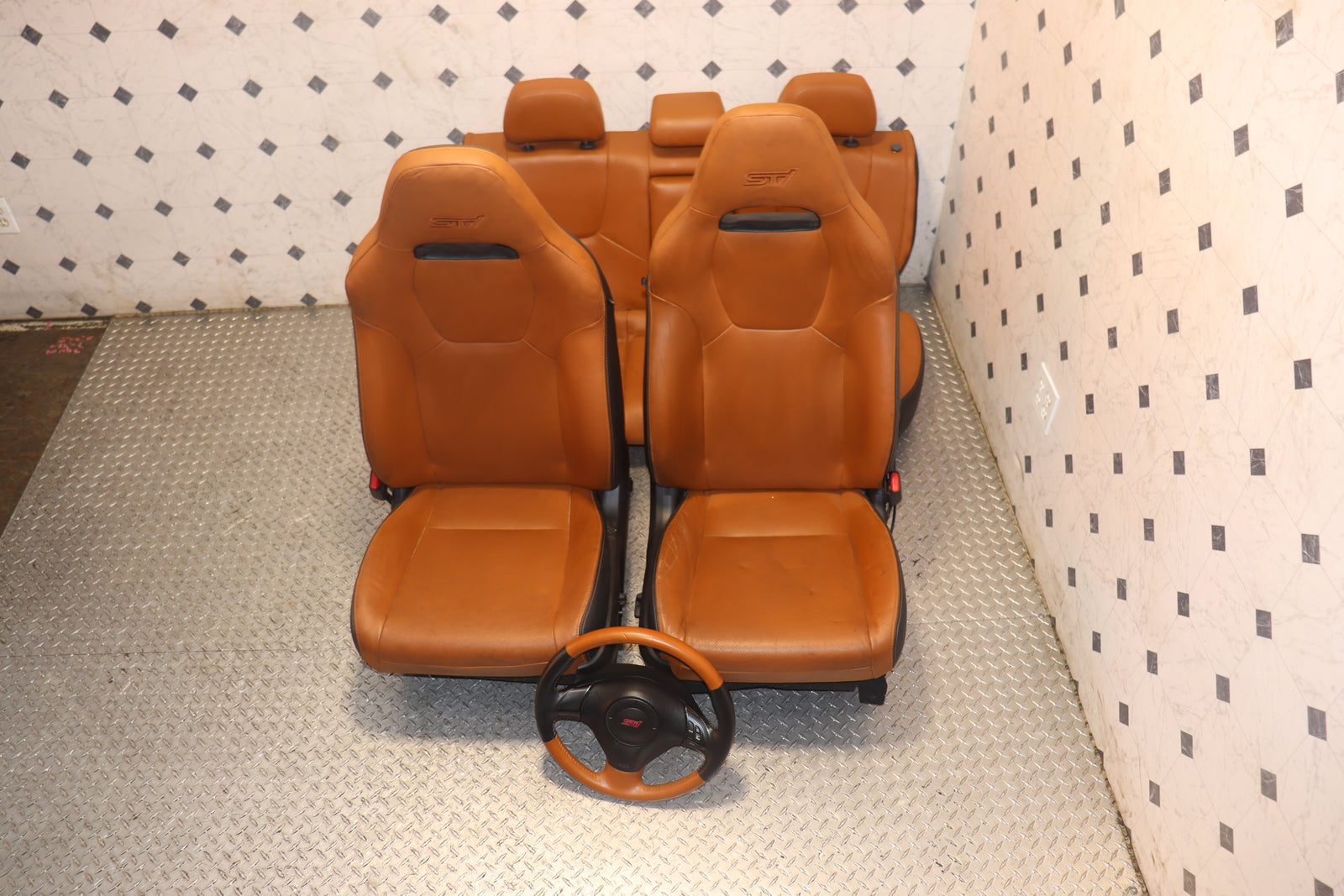JDM 2008 - 2014 SUBARU IMPREZA WRX STI PREMIUM GRB GVF COMPLETE FRONT AND REAR LEATHER POWER SEATS W/ STEERING WHEEL