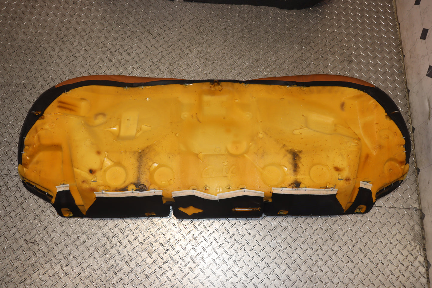 JDM 2008 - 2014 SUBARU IMPREZA WRX STI PREMIUM GRB GVF COMPLETE FRONT AND REAR LEATHER POWER SEATS W/ STEERING WHEEL