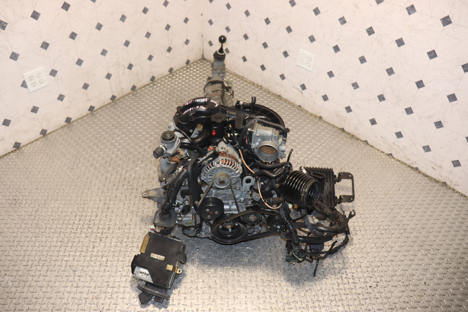 2004 2005 2006 2007 2008 Mazda RX-8 1.3L 6-Port RENESIS Rotary Engine & 6 Speed Manual Transmission JDM 13B-MSP