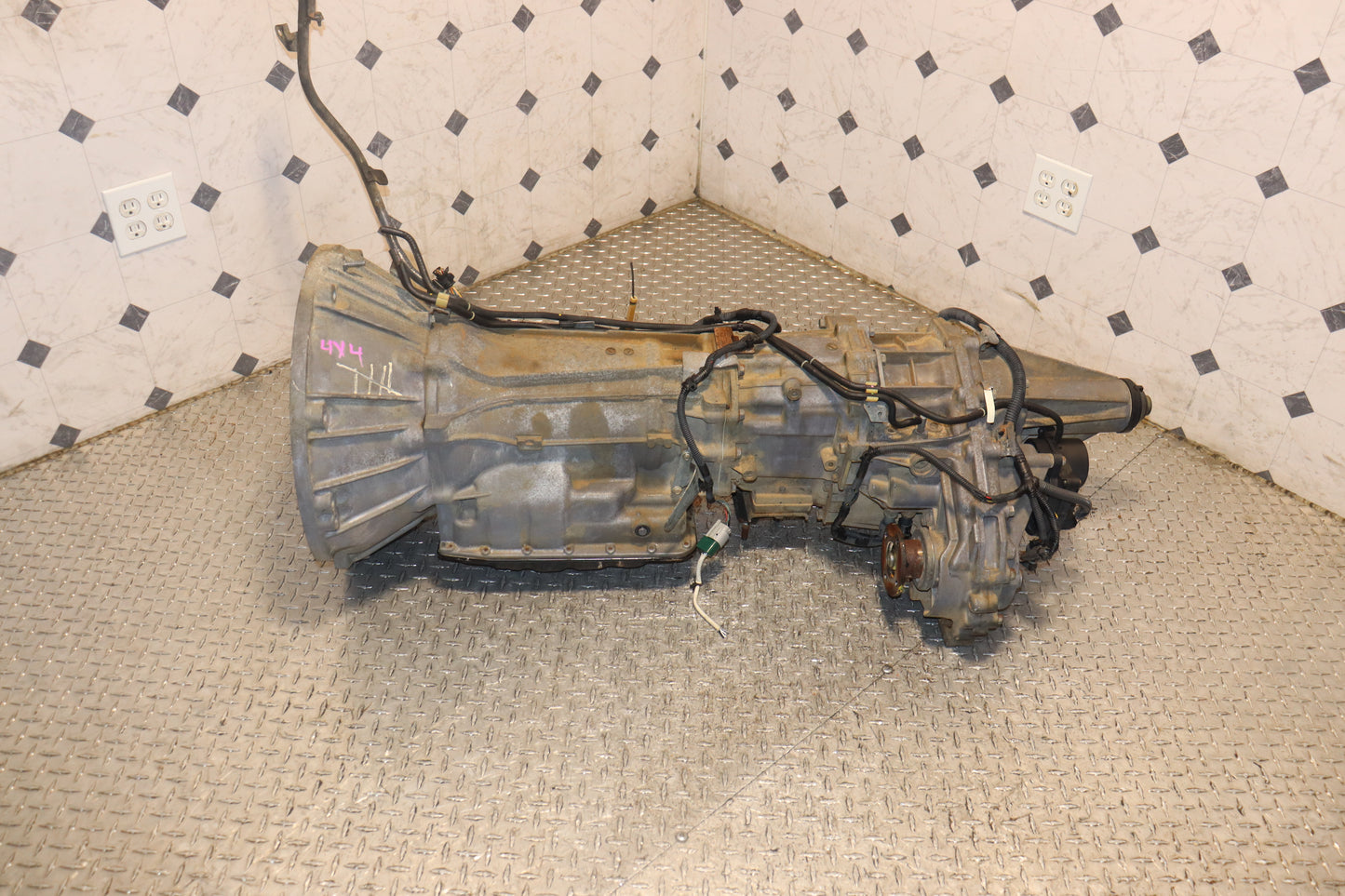 JDM VQ40 4WD AUTOMATIC TRANSMISSION 05-14 NISSAN PATHFINDER FRONTIER XTERRA 4.0L V6 VQ40DE