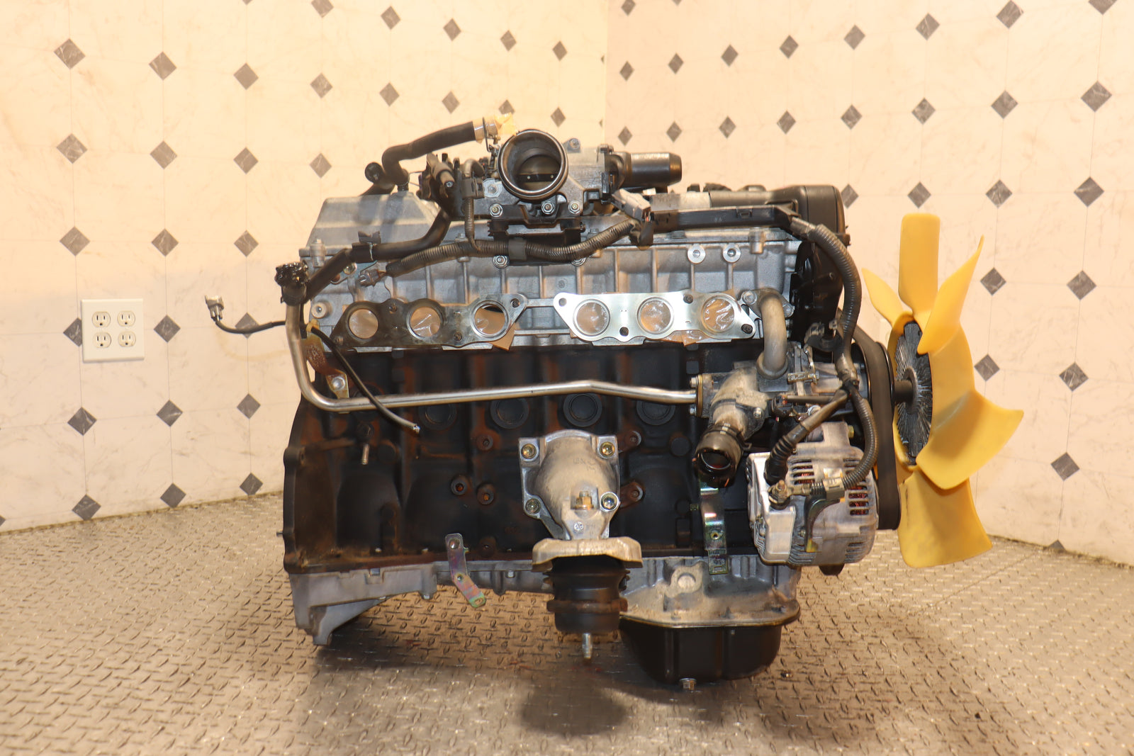 2001 2002 2003 2004 2005 Lexus IS300 3.0L Inline-6 DOHC Non-Turbo VVTi Engine JDM 2JZ-GE