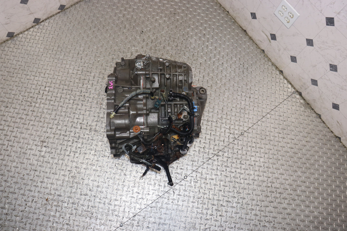 JDM 3MZ FWD AUTOMATIC TRANSMISSION 04-06 TOYOTA CAMRY SIENNA SOLARA 04-06 LEXUS RX330 ES330 V6 3.3L