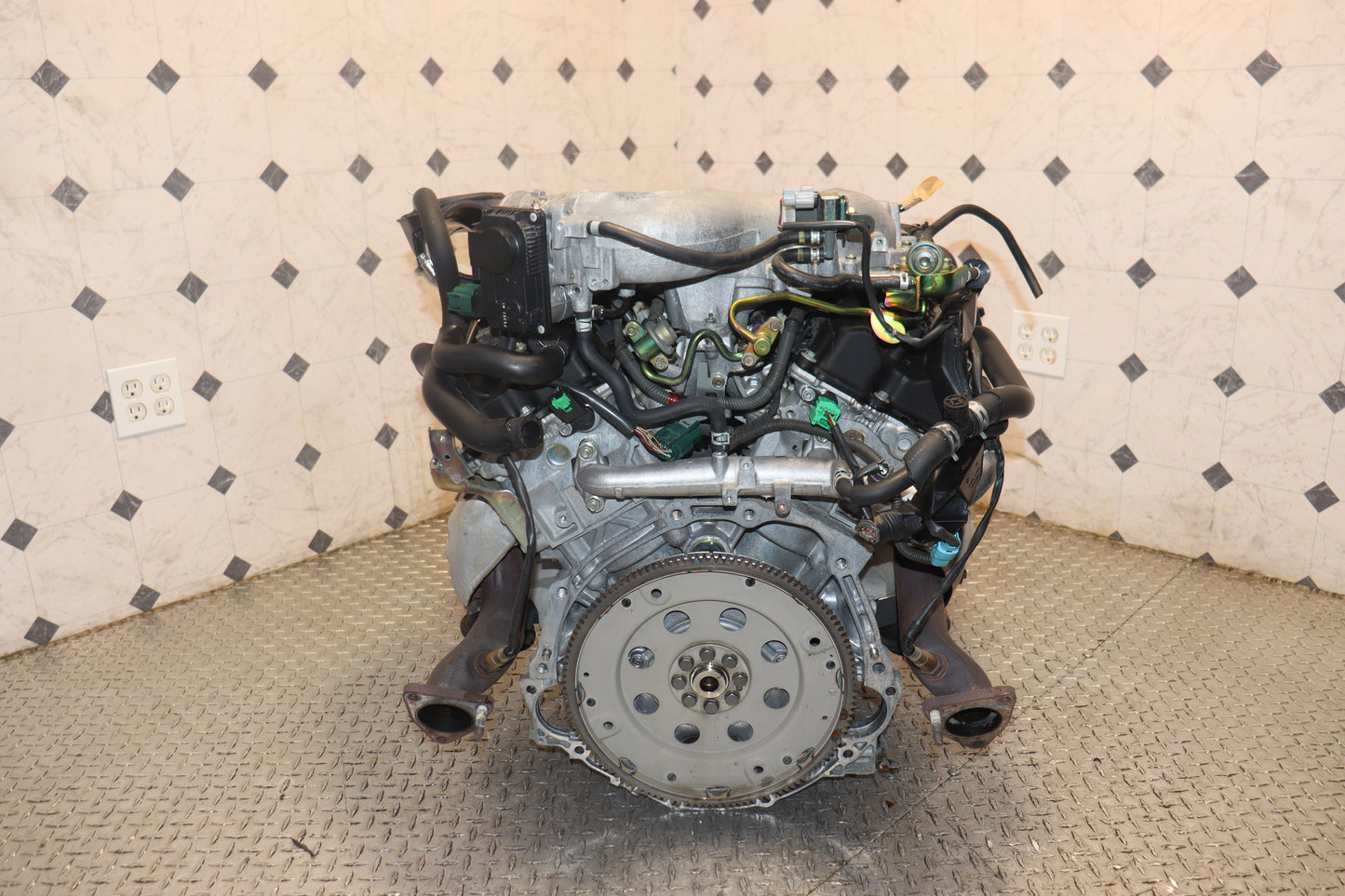2003-2005 Infiniti G35 VQ35DE JDM Engine | 3.5L V6 DOHC RWD Motor (Non-Revup)