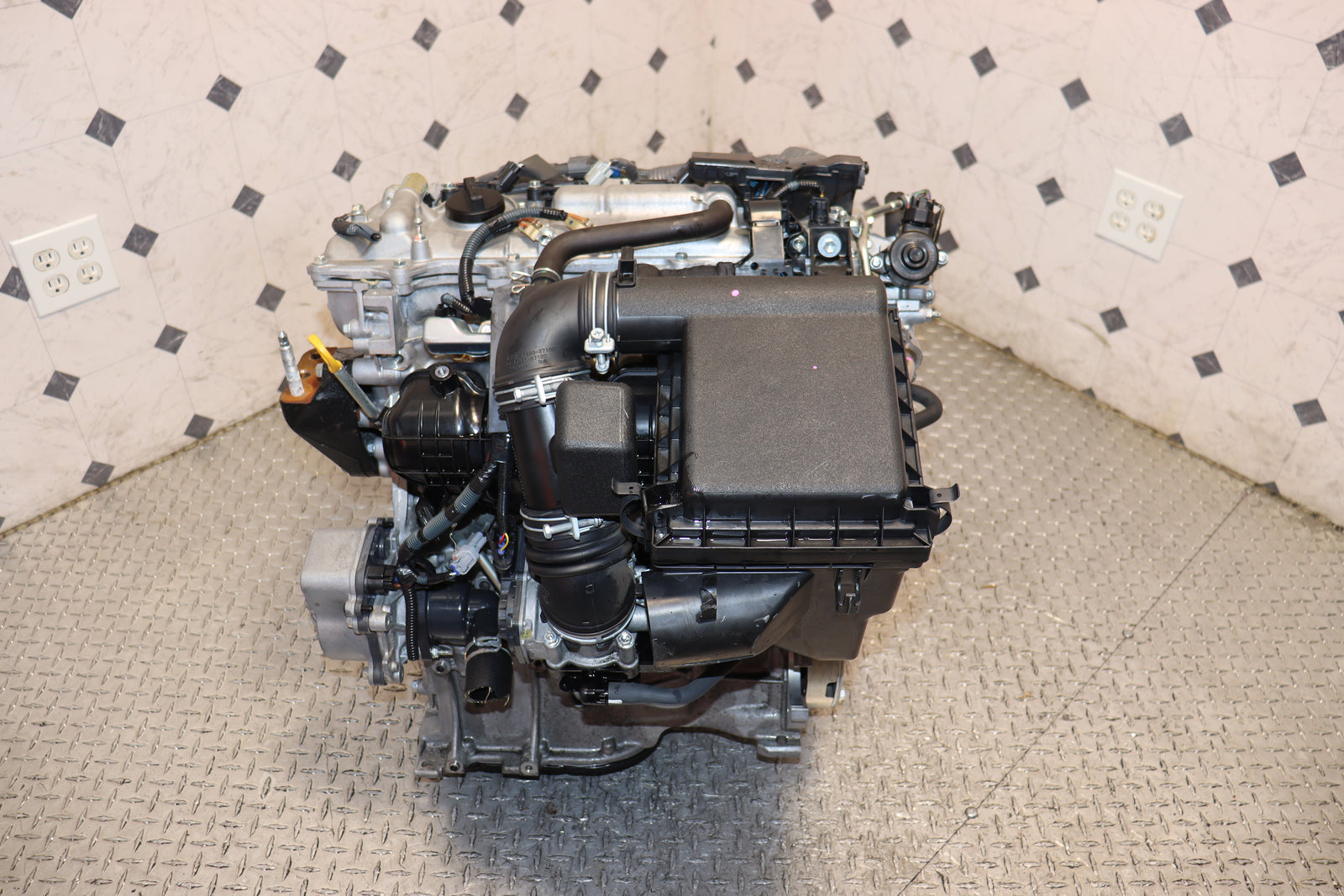 2010 - 2015 Toyota Prius 1.8L DOHC Hybrid Engine JDM 2ZR-FXE 3rd Gen