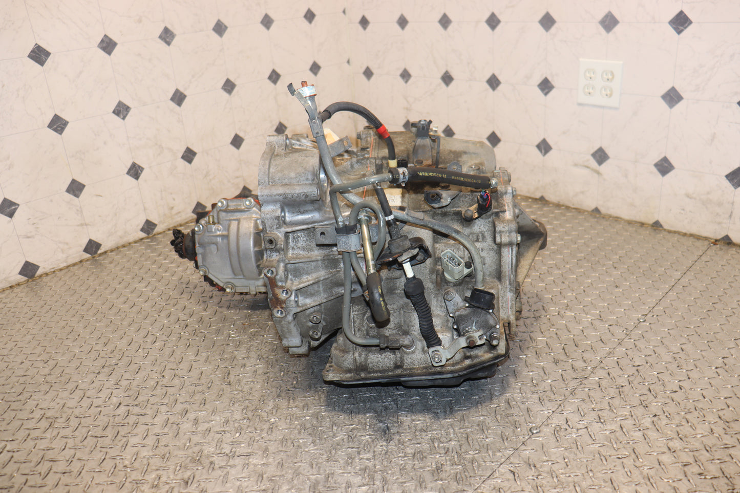 2004 2005 Toyota RAV4 2.4L AWD Automatic Transmission JDM 2AZ-FE