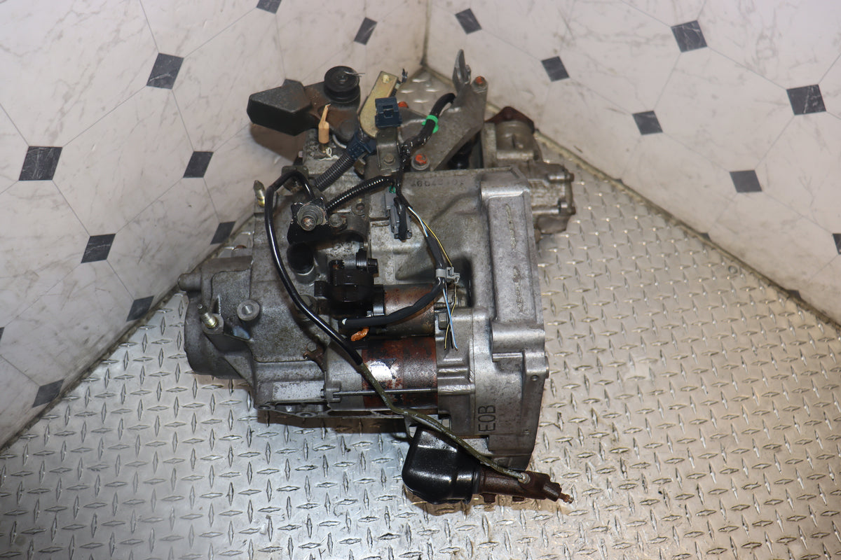 1997 1998 1999 2000 2001 Honda CR-V 2.0L Manual Transmission JDM B20B