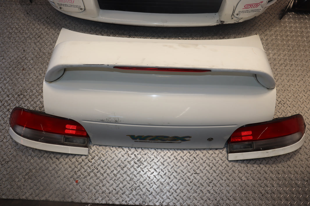 JDM 99-02 SUBARU IMPREZA WRX GC8 COMPLETE FRONT END CONVERSION AND REAR PARTS