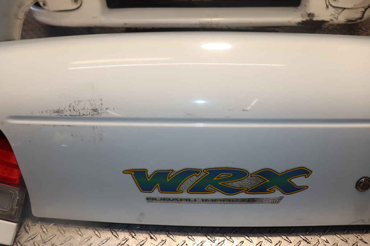 JDM 99-02 SUBARU IMPREZA WRX GC8 COMPLETE FRONT END CONVERSION AND REAR PARTS