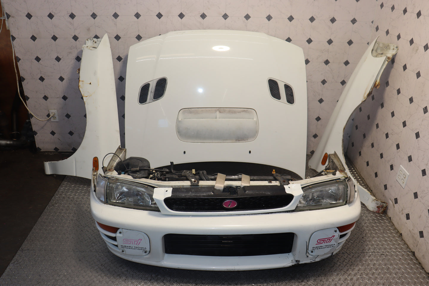 JDM 99-02 SUBARU IMPREZA WRX GC8 COMPLETE FRONT END CONVERSION AND REAR PARTS