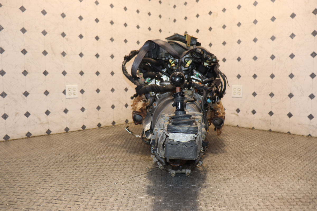 Nissan 350Z Infiniti G35 VQ35DE Rev-Up 3.5L V6 Engine & 6 Speed CD009 Manual Transmission Swap JDM