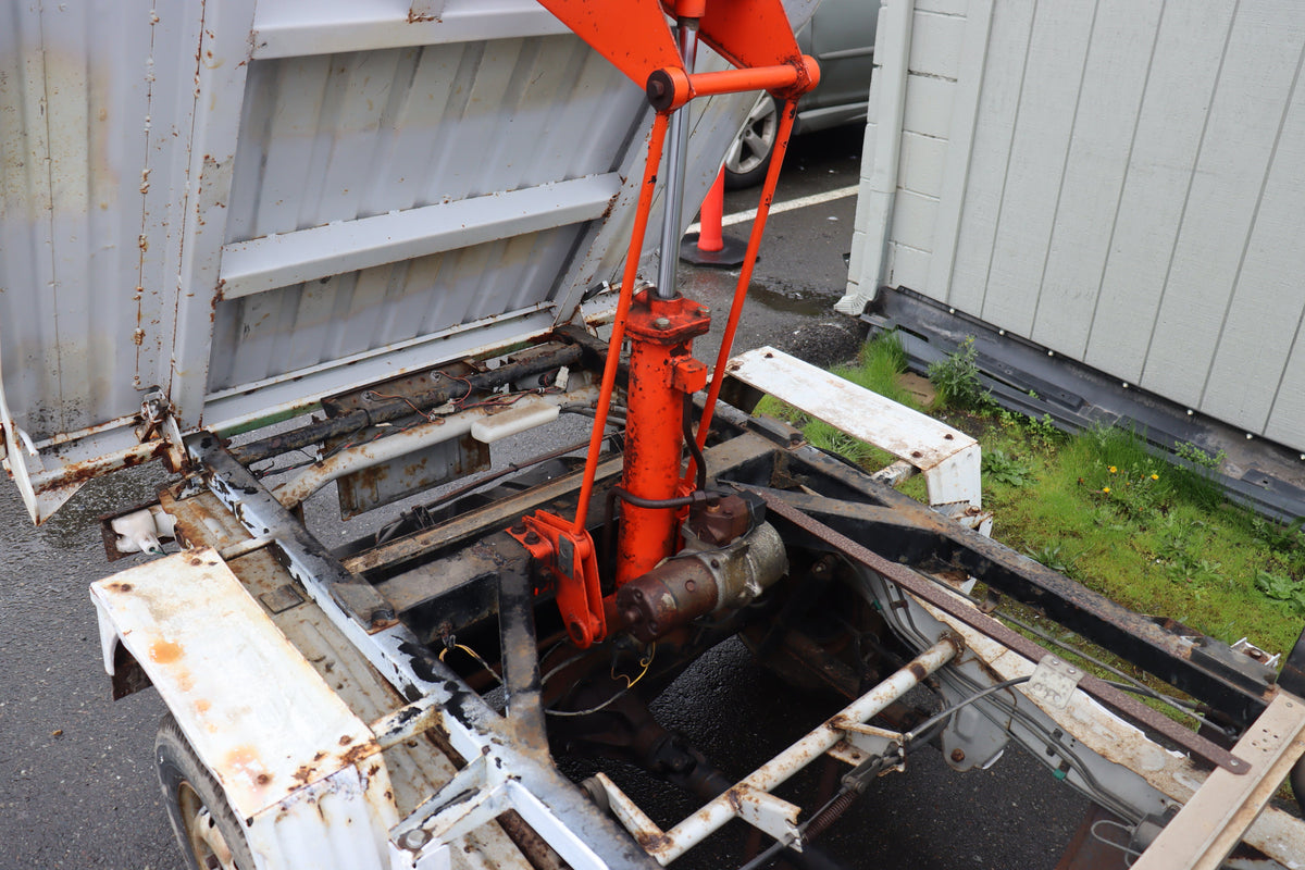 1991 Suzuki Carry V-DD51T Kei Dump Truck 4WD JDM Micro Truck