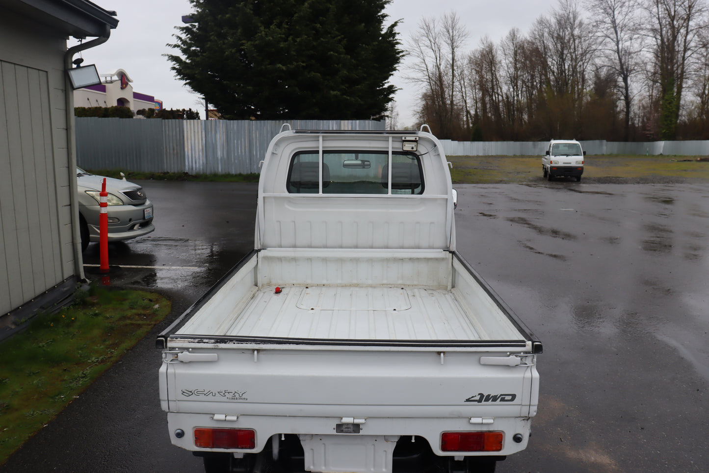 JDM 1998 SUZUKI CARRY KEI TRUCK V-DD51T 4WD