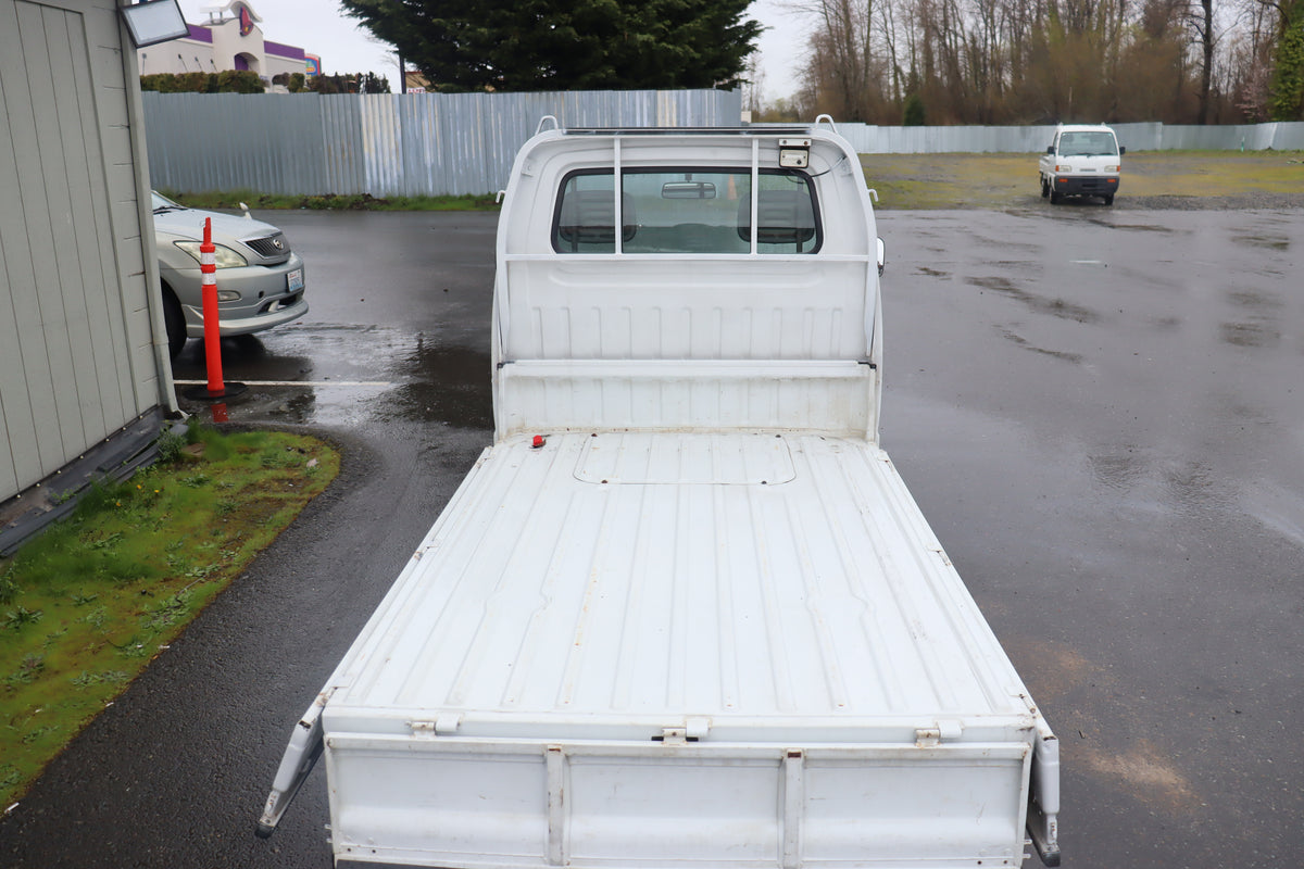 JDM 1998 SUZUKI CARRY KEI TRUCK V-DD51T 4WD