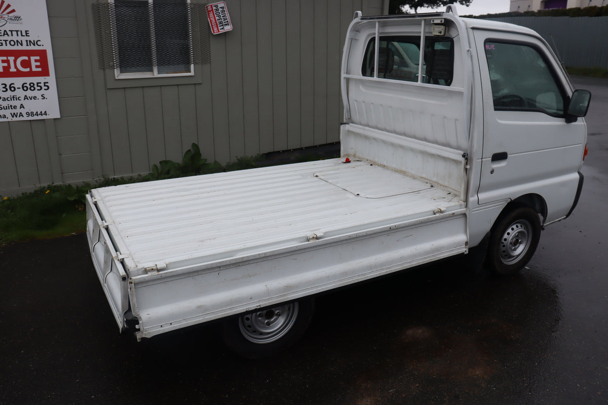 JDM 1998 SUZUKI CARRY KEI TRUCK V-DD51T 4WD