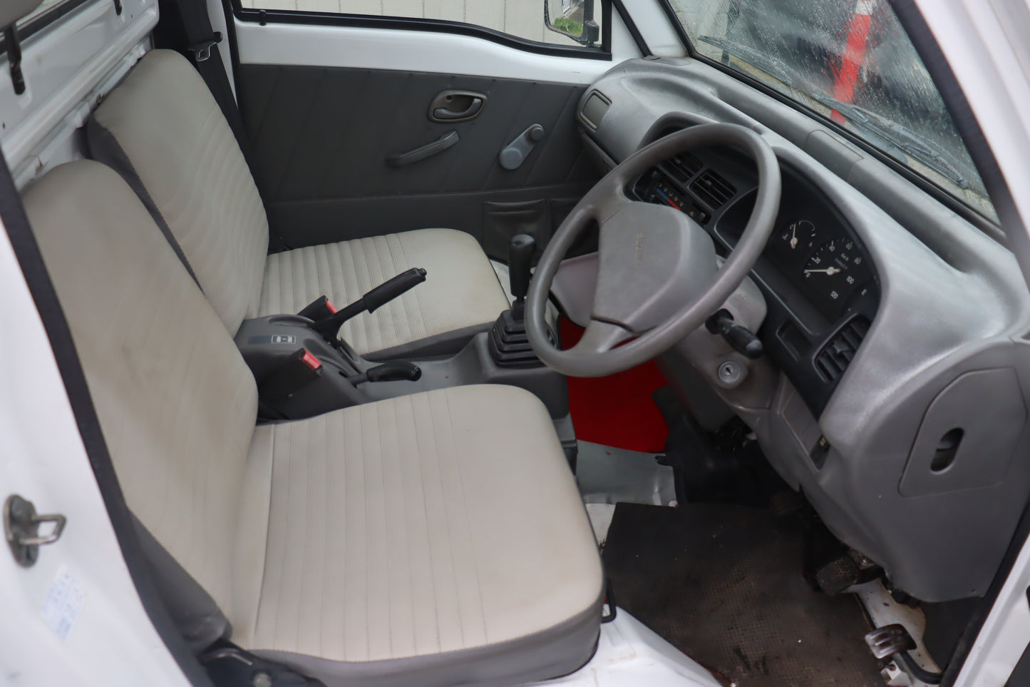 JDM 1998 SUZUKI CARRY KEI TRUCK V-DD51T 4WD