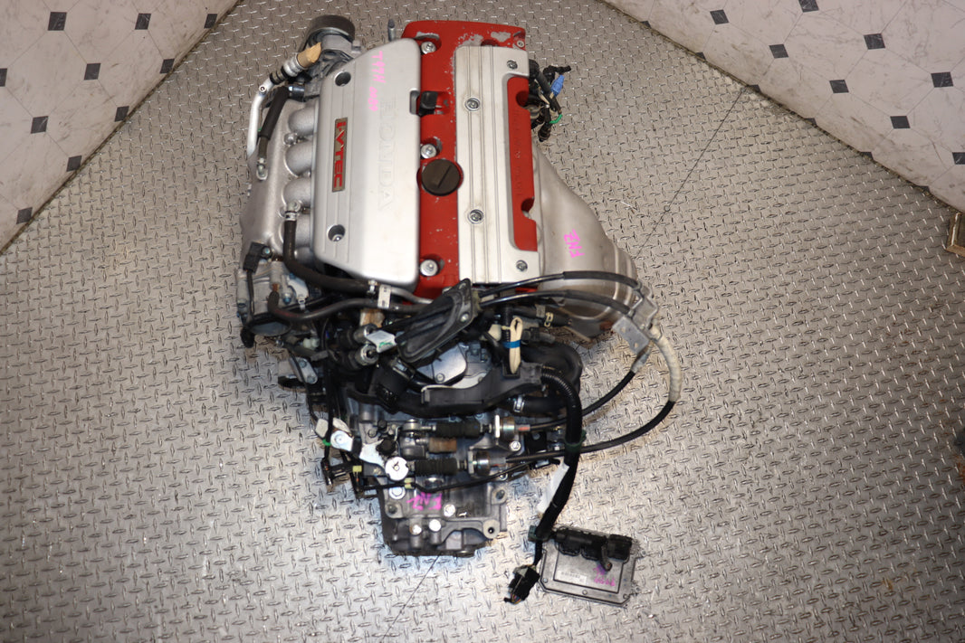 Honda Civic FN2 Type R K20A JDM Engine | 2.0L Inline-4 Cylinder DOHC i-VTEC Motor + 6 Speed Manual Transmission