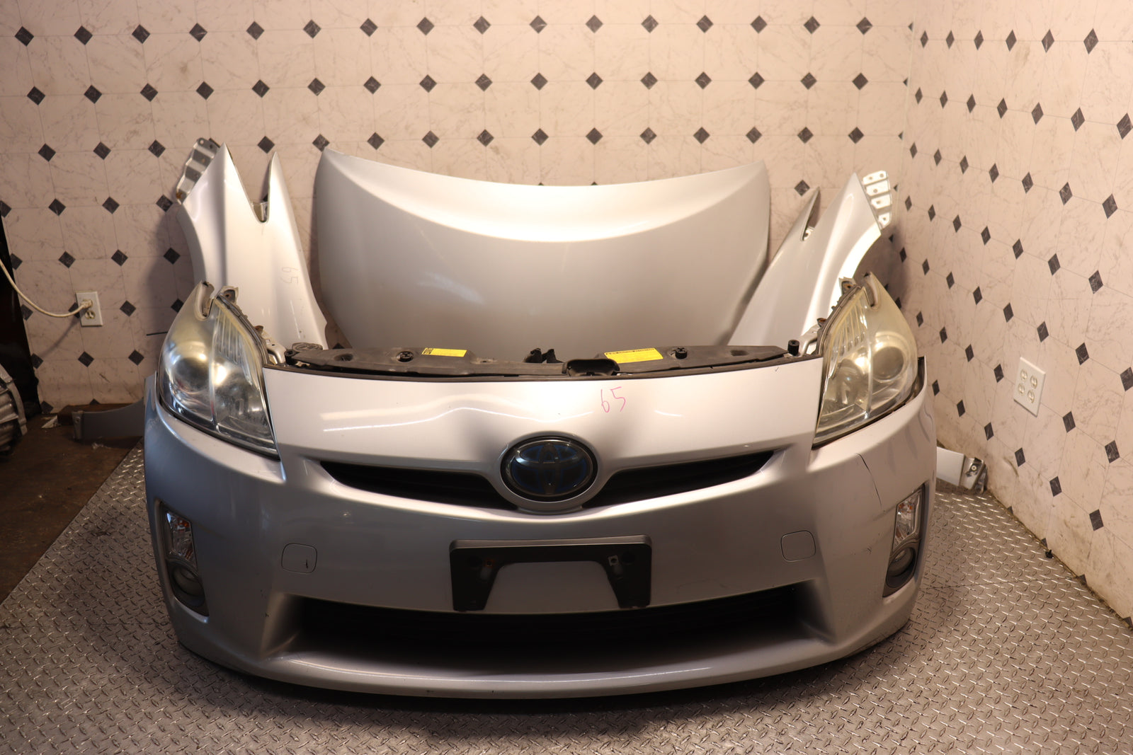 2010 2011 2012 2013 2014 2015 Toyota Prius Silver Front End Nose Cut Hood Fenders Conversion Assembly JDM OEM