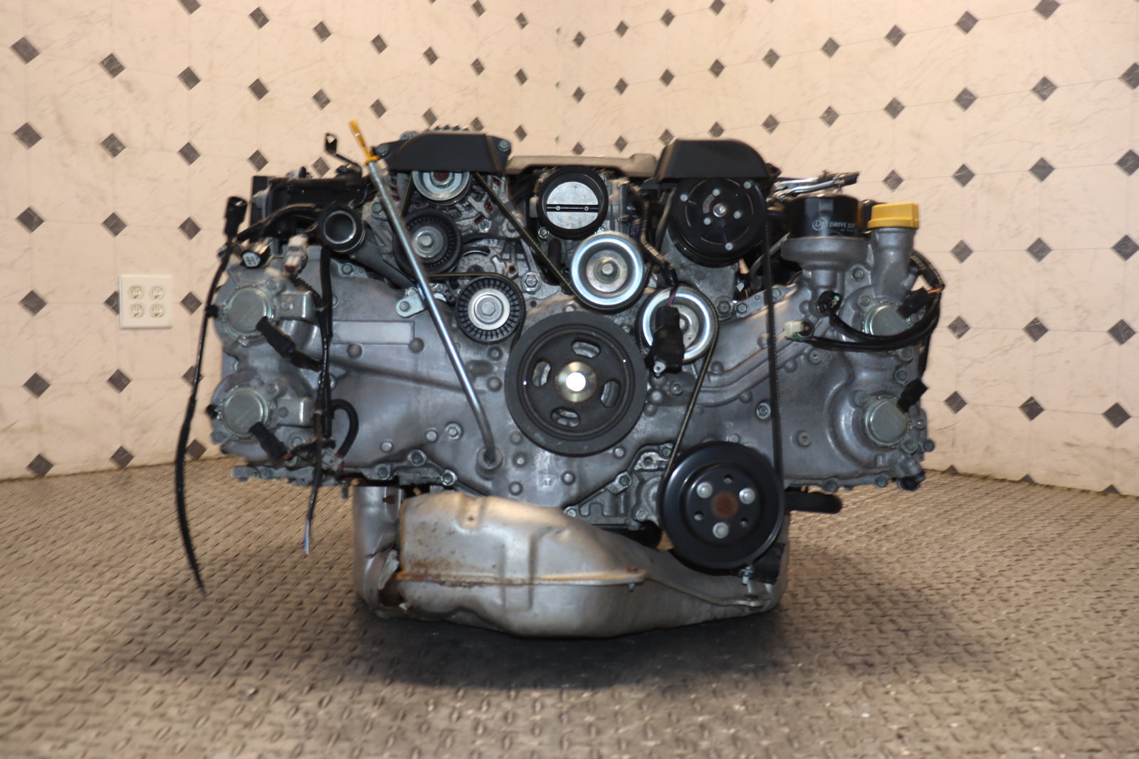 Scion FR-S Subaru BRZ Toyota GT86 2.0L DOHC D-4S Boxer Engine & 6 Speed Manual Transmission Swap JDM FA20