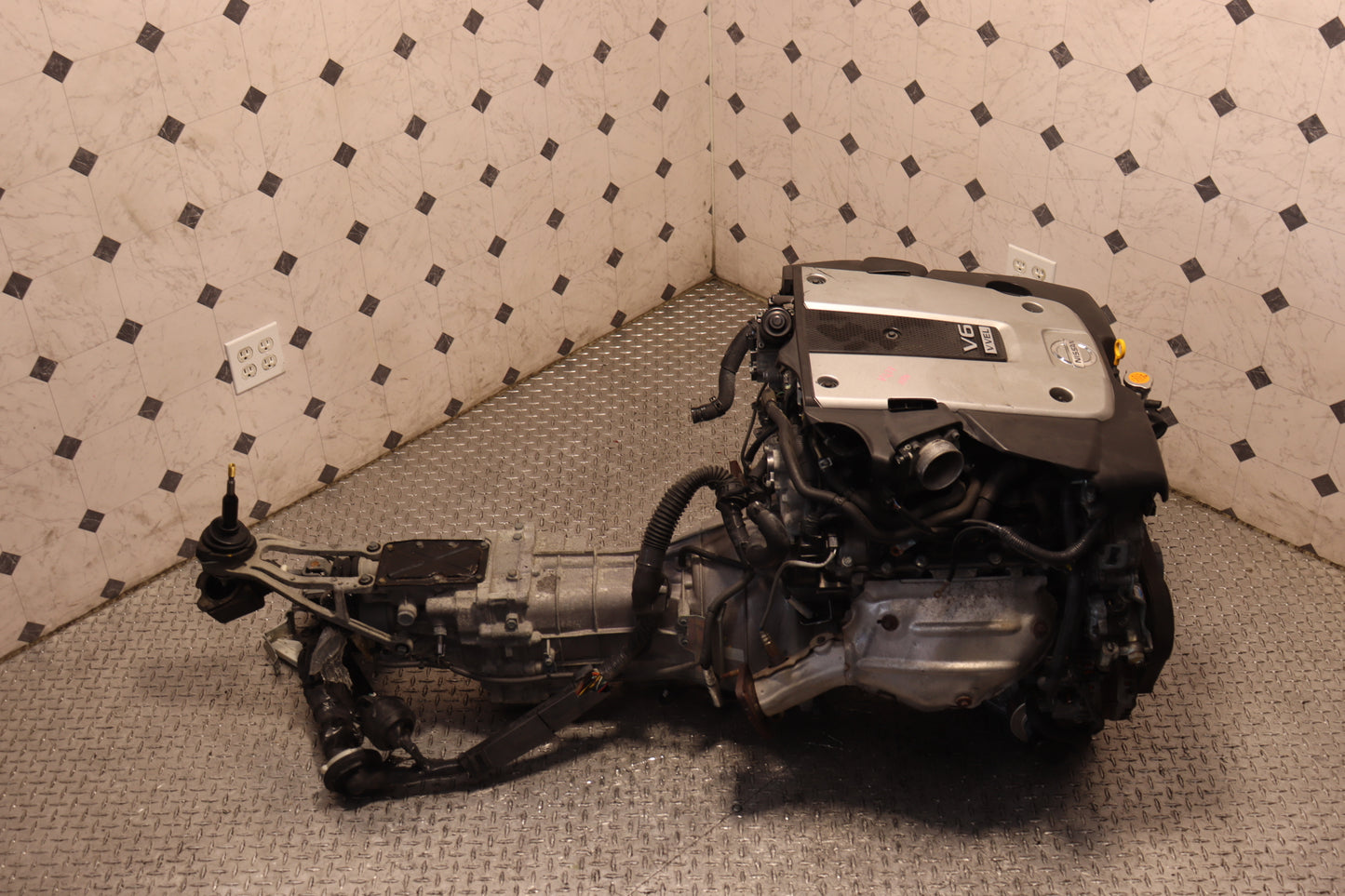 2009-2019 Nissan 370Z Infiniti G37 JDM VQ37VHR 3.7L VVEL Engine & 6-Speed Manual Transmission