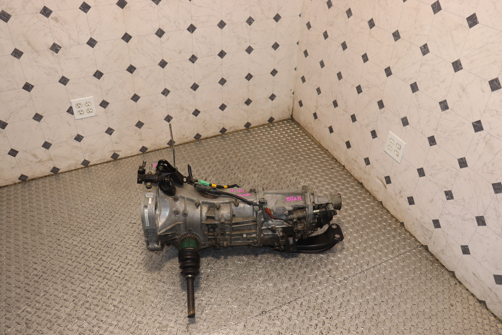 2008 2009 2010 2011 2012 2013 2014 Subaru WRX 5 Speed Manual AWD Transmission JDM TY758 4.44