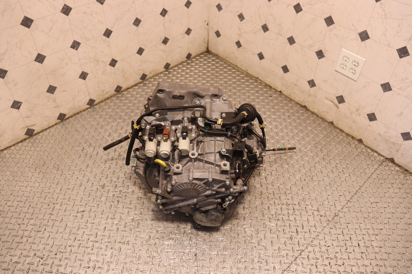 2006 2007 2008 2009 2010 2011 Honda Civic 1.8L i-VTEC Automatic Transmission JDM R18A OEM