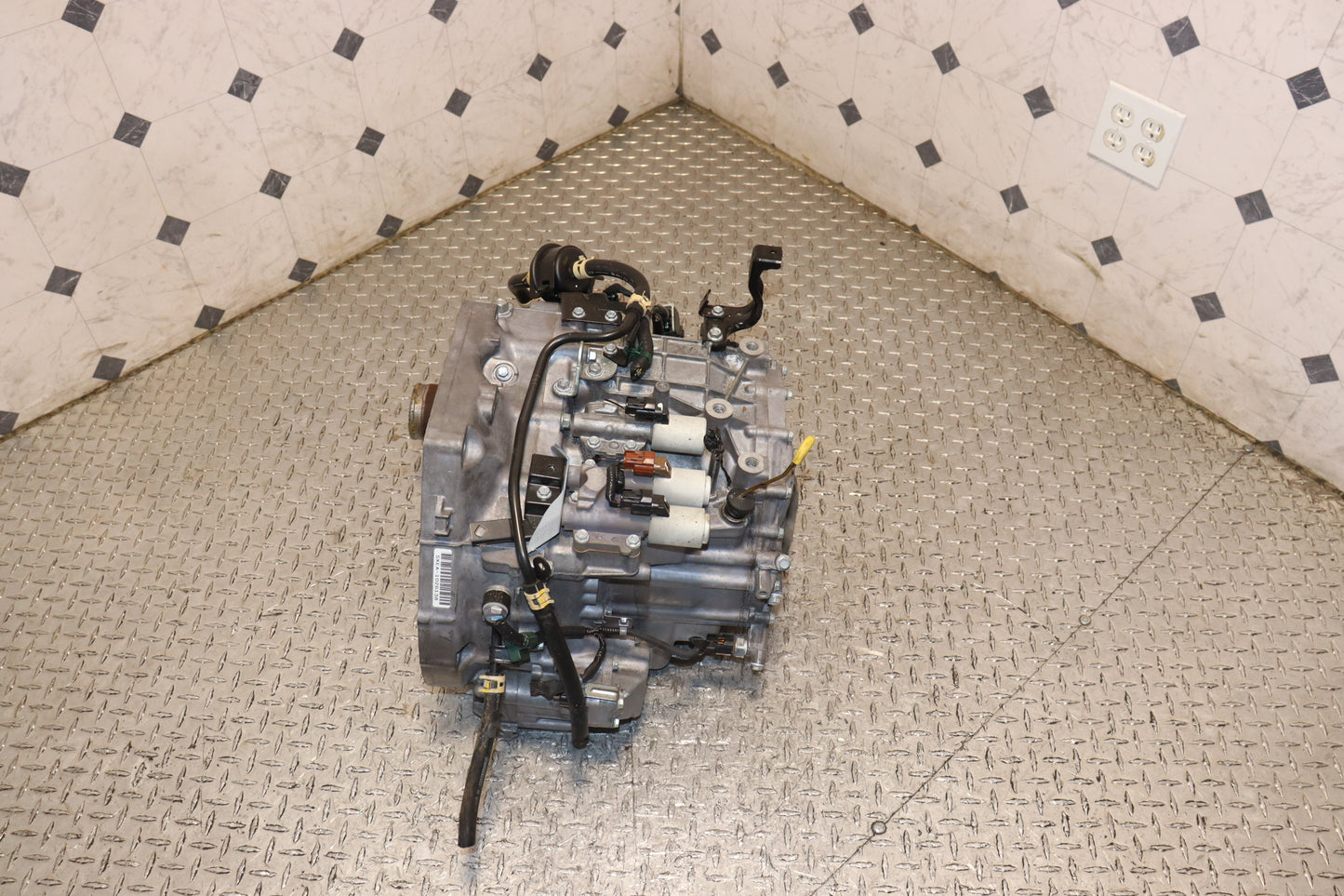2006 2007 2008 2009 2010 2011 Honda Civic 1.8L i-VTEC Automatic Transmission JDM R18A OEM