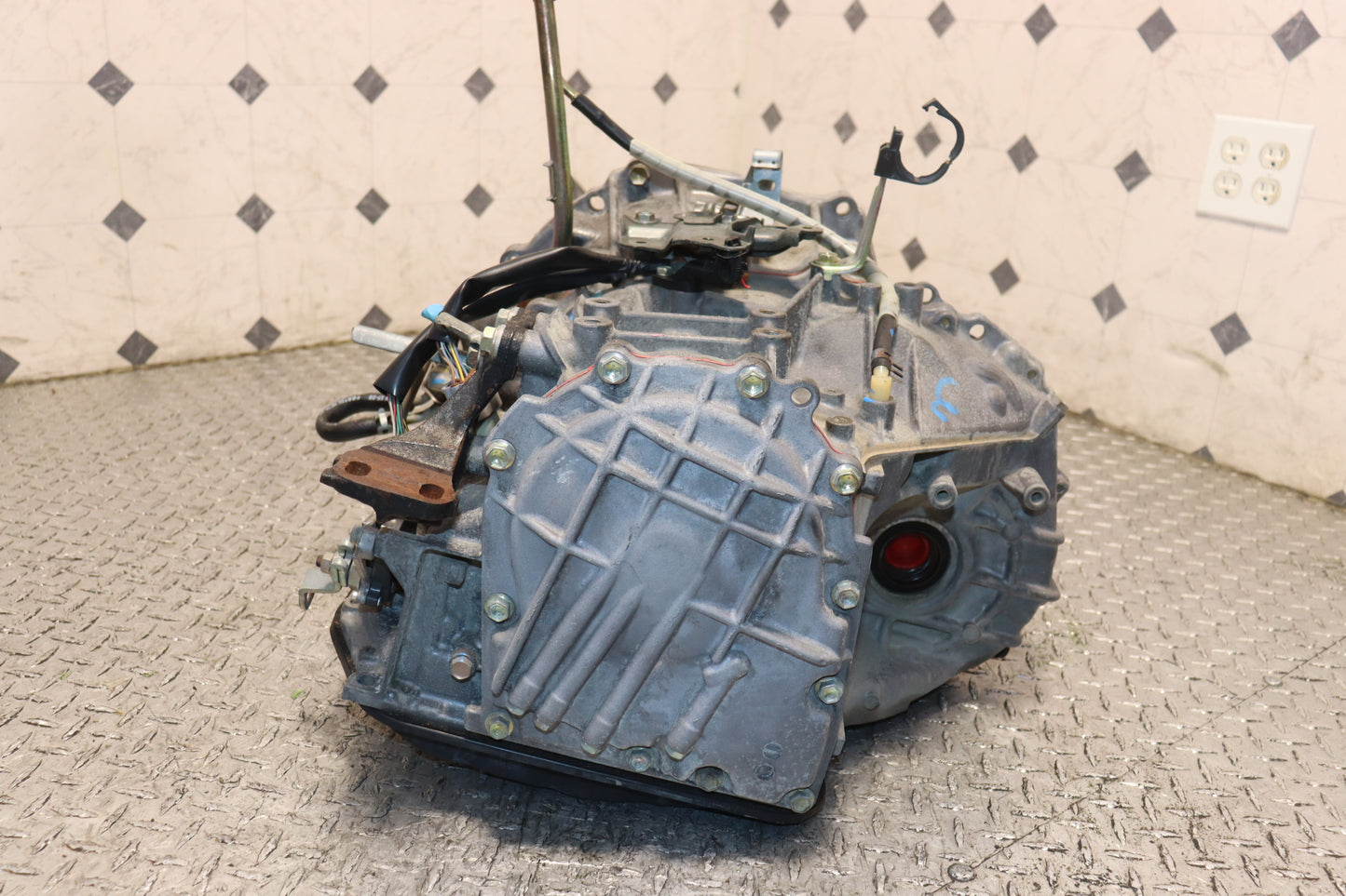 2003-2006 Scion xB JDM Automatic Transmission 1.5L 1NZ-FE Engine OEM