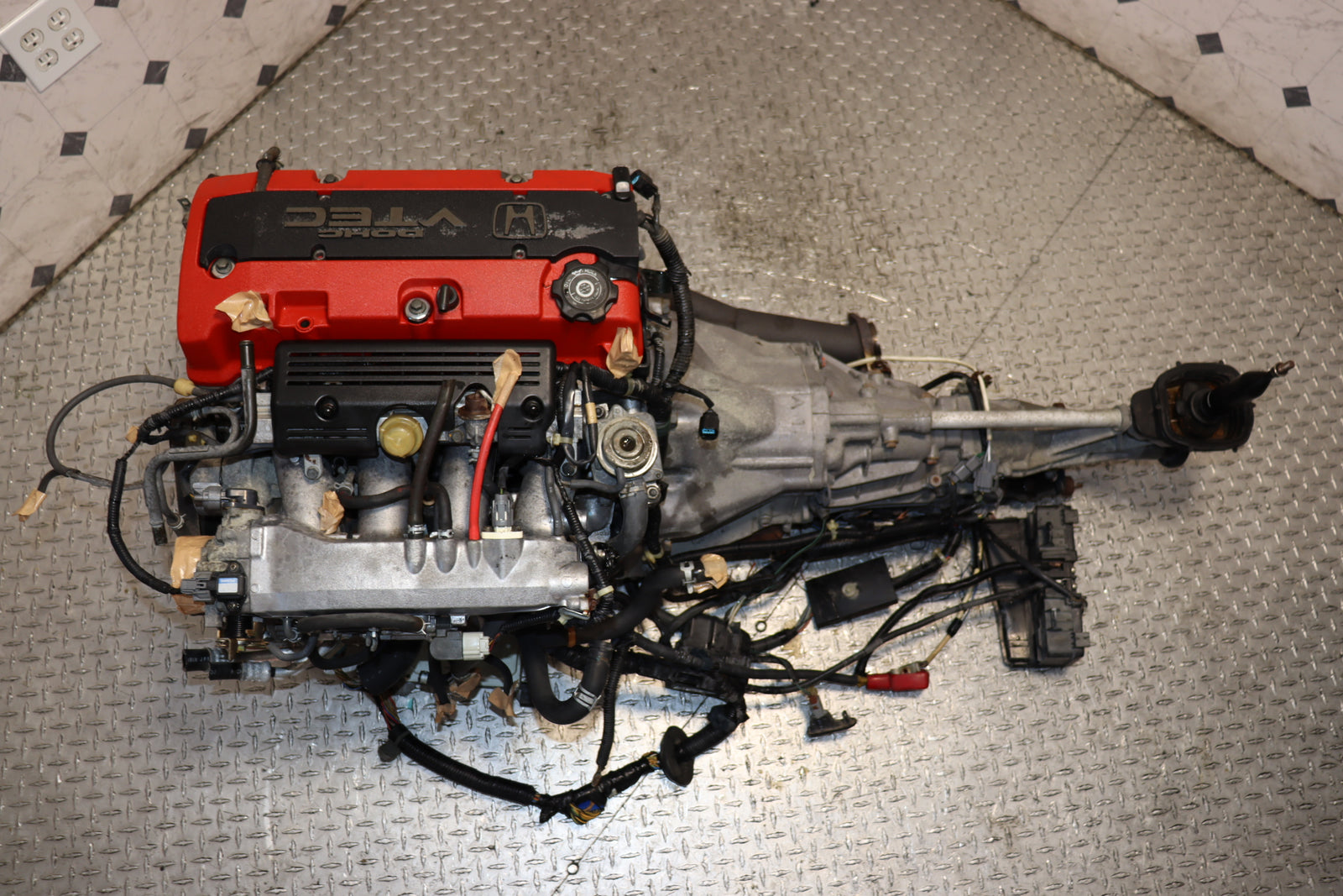 2000 2001 2002 2003 Honda S2000 AP1 F20C 2.0L Engine & 6 Speed Manual Transmission Swap JDM