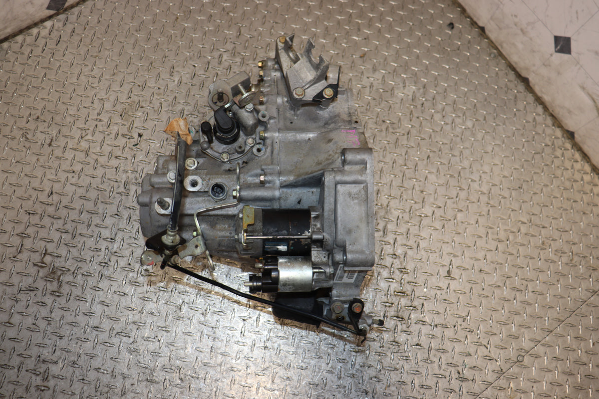 2001 2002 2003 2004 2005 Honda Civic 1.7L 5 Speed Manual Transmission JDM D17A OEM
