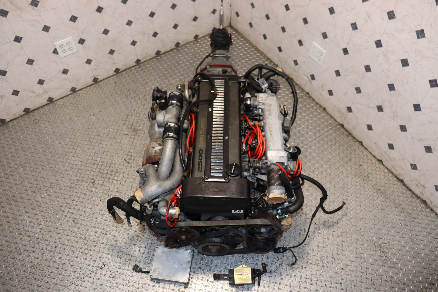 Toyota 1JZ-GTE Non-VVTi 2.5L Twin Turbo Engine & R154 5 Speed Manual Transmission Swap JDM