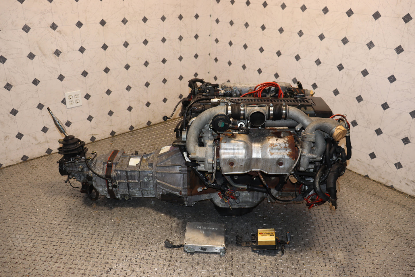 Toyota 1JZ-GTE Non-VVTi 2.5L Twin Turbo Engine & R154 5 Speed Manual Transmission Swap JDM