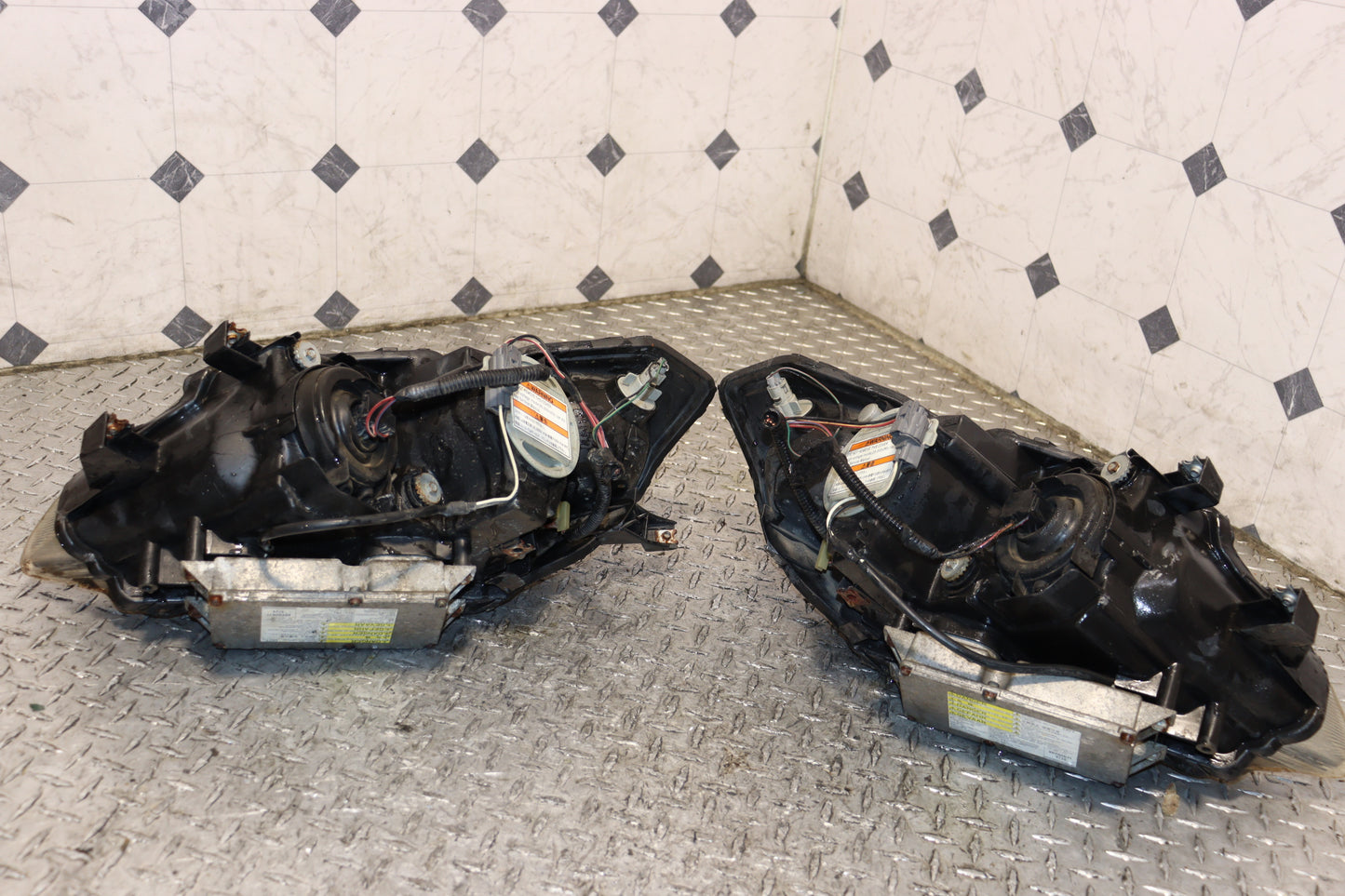 2000-2003 Honda S2000 JDM AP1 HID Headlights Pair Left Right Side OEM