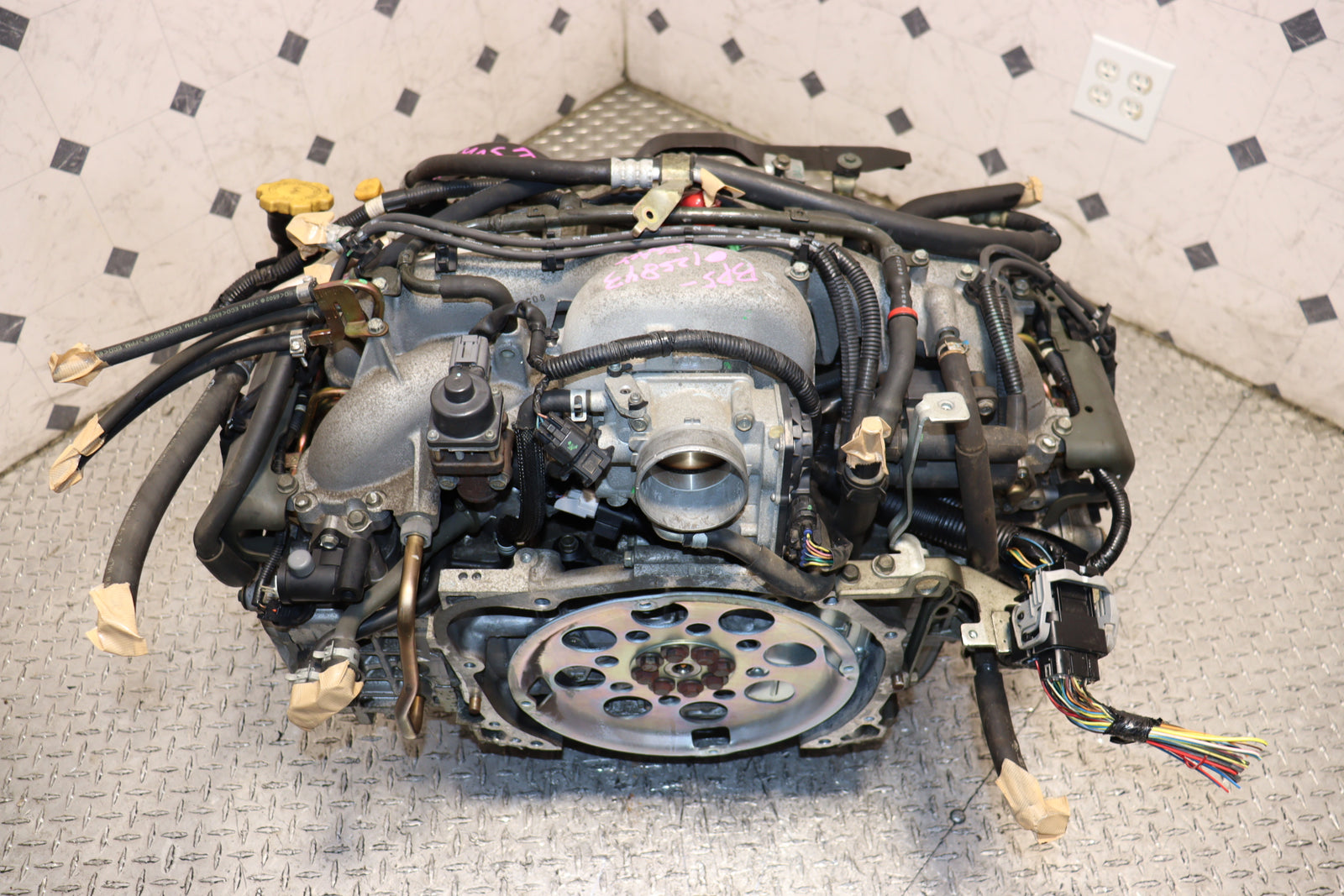 2000 2001 2002 2003 2004 2005 Subaru Outback 2.0L H4 SOHC Engine JDM EJ20