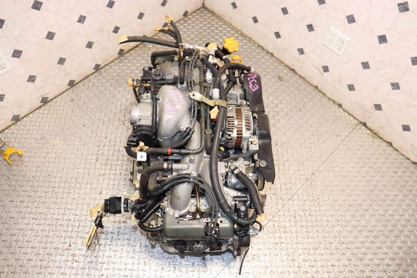 1999-2005 Subaru Legacy EJ20 JDM Engine | 2.0L SOHC Flat 4-Cylinder Boxer Motor