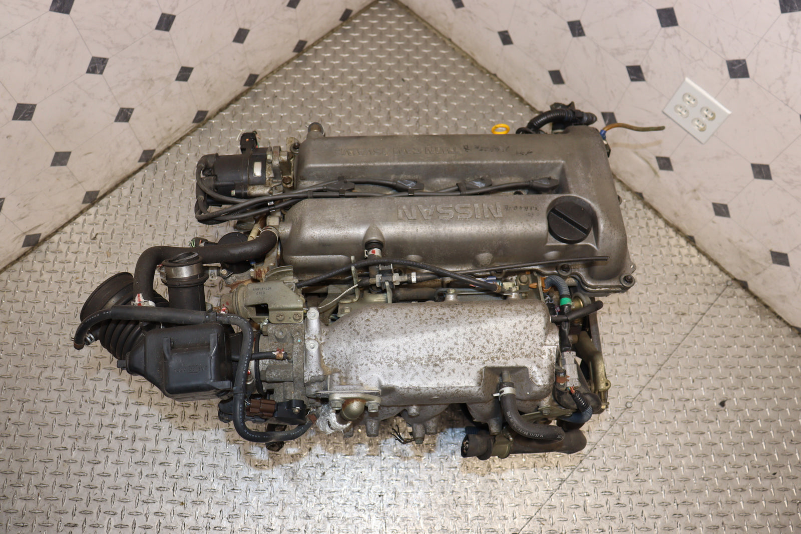 Nissan Sentra SE-R Infiniti G20 SR20DE 2.0L DOHC Engine JDM Silvertop High Port Low Port