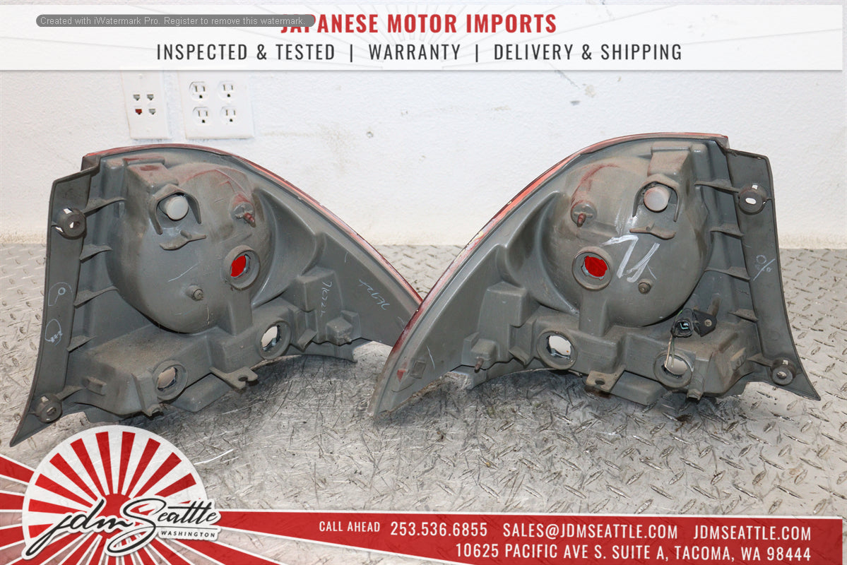 LEXUS IS300 TOYOTA ALTEZZA TRUNK LIP REAR BUMBER AND TAILLIGHTS L/R
